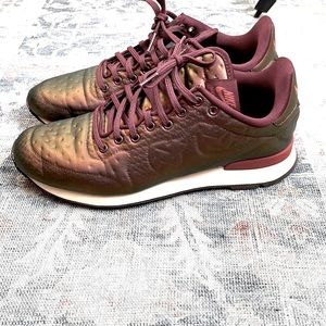 Nike Trainers/Sneakers